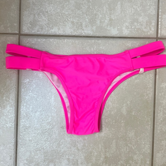 Island Love Other - Island Love, hot, pink bikini bottoms, Sz. Large (9-11), 2 straps on sides, NWT